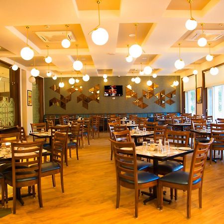 7 Apple Resort Lonavala Kültér fotó