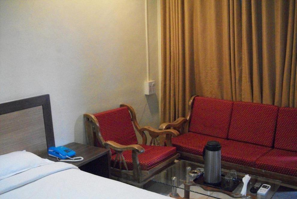 7 Apple Resort Lonavala Kültér fotó